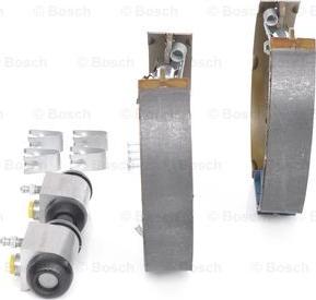 BOSCH 0 204 114 617 - Kit ganasce freno autozon.pro