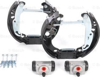 BOSCH 0 204 114 620 - Kit ganasce freno autozon.pro