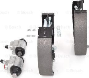 BOSCH 0 204 114 674 - Kit ganasce freno autozon.pro