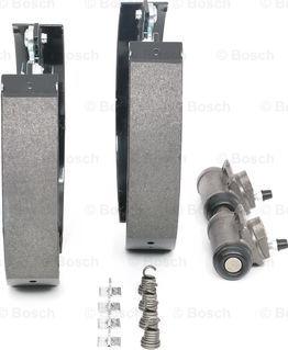 BOSCH 0 204 114 062 - Kit ganasce freno autozon.pro