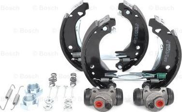 BOSCH 0 204 114 067 - Kit ganasce freno autozon.pro