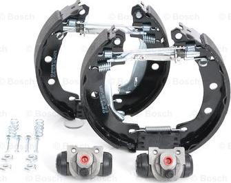 BOSCH 0 204 114 153 - Kit ganasce freno autozon.pro