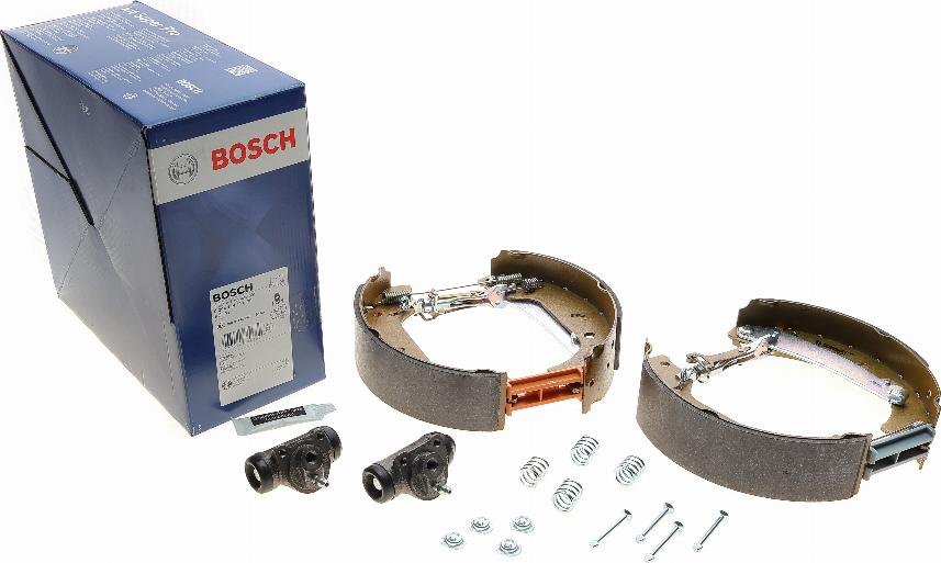 BOSCH 0 204 114 112 - Kit ganasce freno autozon.pro