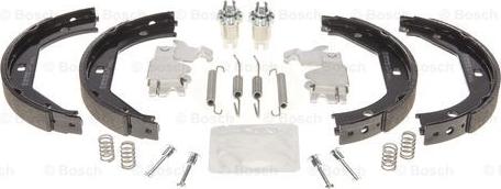 BOSCH 0 204 113 806 - Kit ganasce, Freno stazionamento autozon.pro