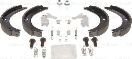 BOSCH 0 204 113 819 - Kit ganasce, Freno stazionamento autozon.pro