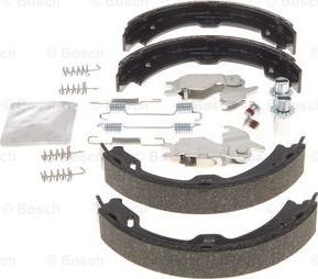 BOSCH 0 204 113 817 - Kit ganasce, Freno stazionamento autozon.pro