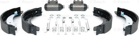 BOSCH 0 204 113 735 - Kit ganasce freno autozon.pro