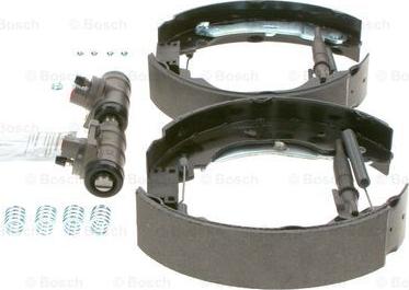 BOSCH 0 204 211 392 - Kit ganasce freno autozon.pro