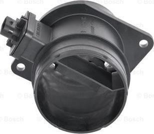 BOSCH 0 281 006 132 - Debimetro autozon.pro