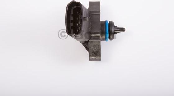 BOSCH 0 281 006 123 - Sensore, Temperatura / Pressione olio autozon.pro