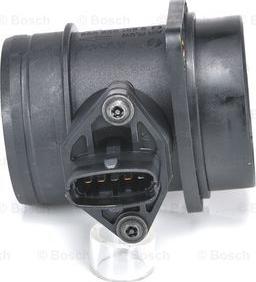 BOSCH 0 281 002 308 - Debimetro autozon.pro