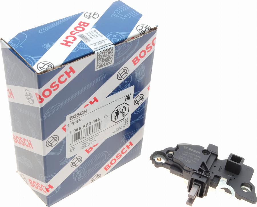 BOSCH 1 986 AE0 065 - Regolatore alternatore autozon.pro