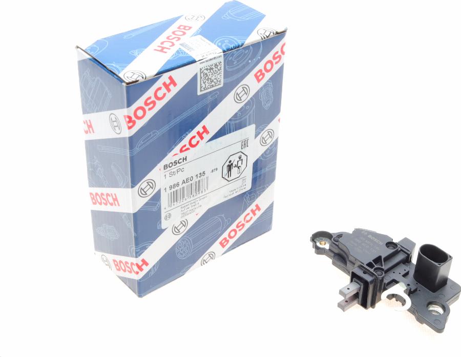 BOSCH 1 986 AE0 135 - Regolatore alternatore autozon.pro