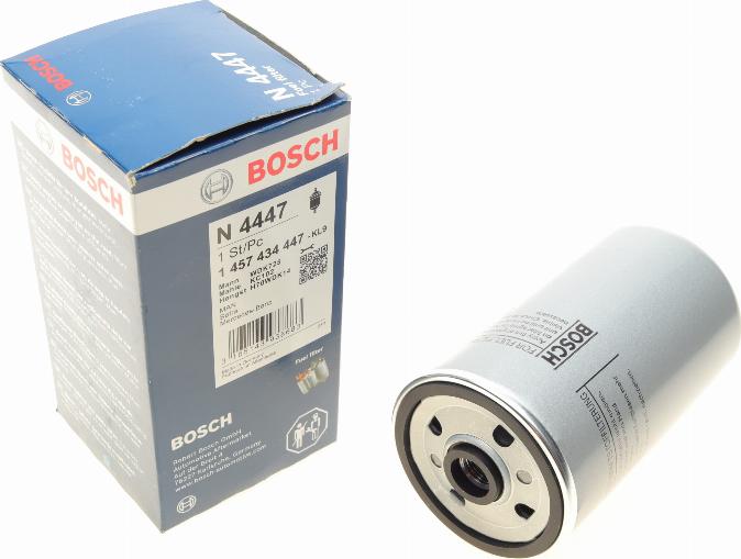 BOSCH 1 457 434 447 - Filtro carburante autozon.pro