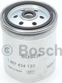 BOSCH 1 457 434 123 - Filtro carburante autozon.pro