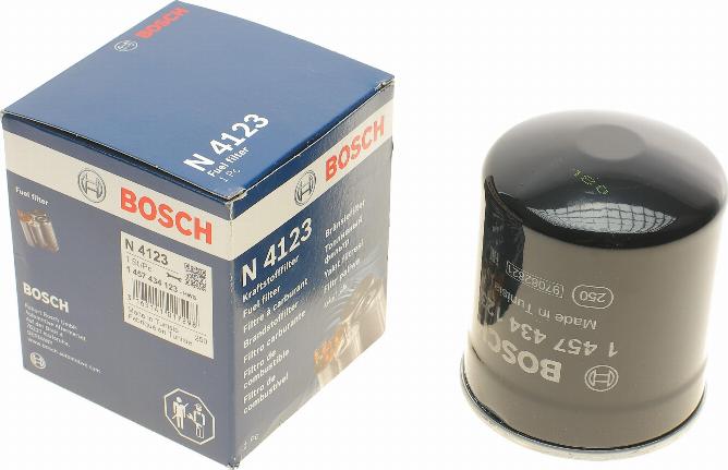 BOSCH 1 457 434 123 - Filtro carburante autozon.pro