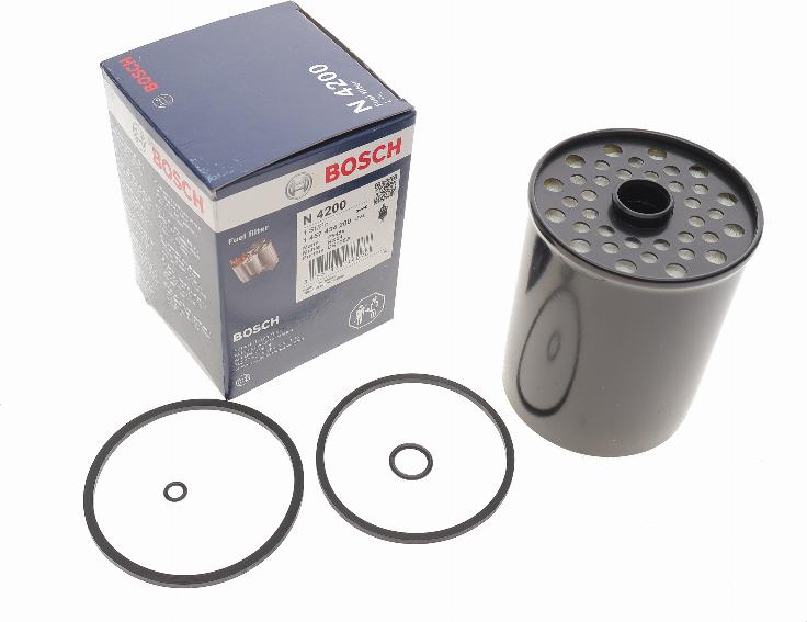 BOSCH 1 457 434 200 - Filtro carburante autozon.pro