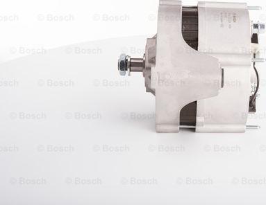 BOSCH F 042 301 022 - Alternatore autozon.pro