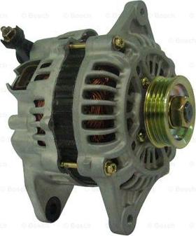 BOSCH F 042 303 045 - Alternatore autozon.pro