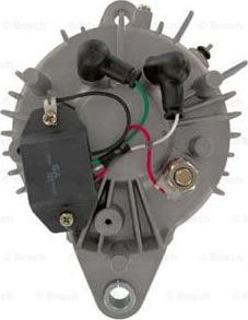 BOSCH F 042 303 000 - Alternatore autozon.pro