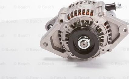 BOSCH F 042 302 014 - Alternatore autozon.pro