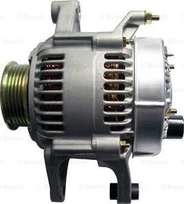 BOSCH F 042 302 033 - Alternatore autozon.pro