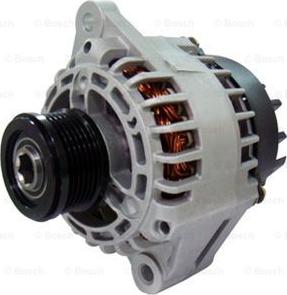 BOSCH F 042 307 022 - Alternatore autozon.pro