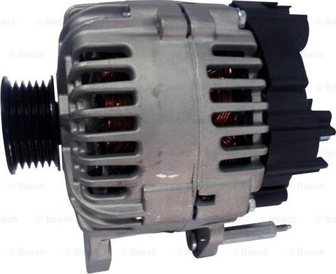 BOSCH F 042 205 063 - Alternatore autozon.pro