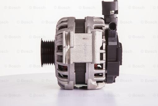 BOSCH F 000 BL0 609 - Alternatore autozon.pro