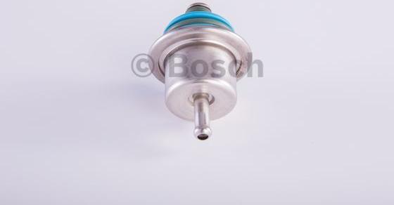 BOSCH F 000 DR0 219 - Regolatore pressione carburante autozon.pro