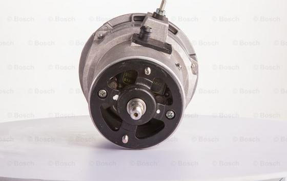 BOSCH F 000 LD0 108 - Alternatore autozon.pro