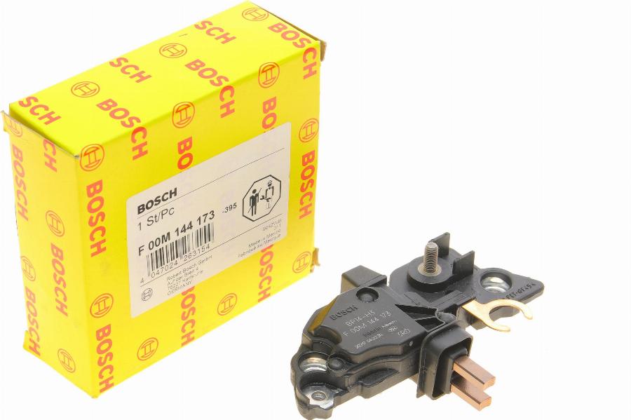 BOSCH F 00M 144 173 - Regolatore alternatore autozon.pro