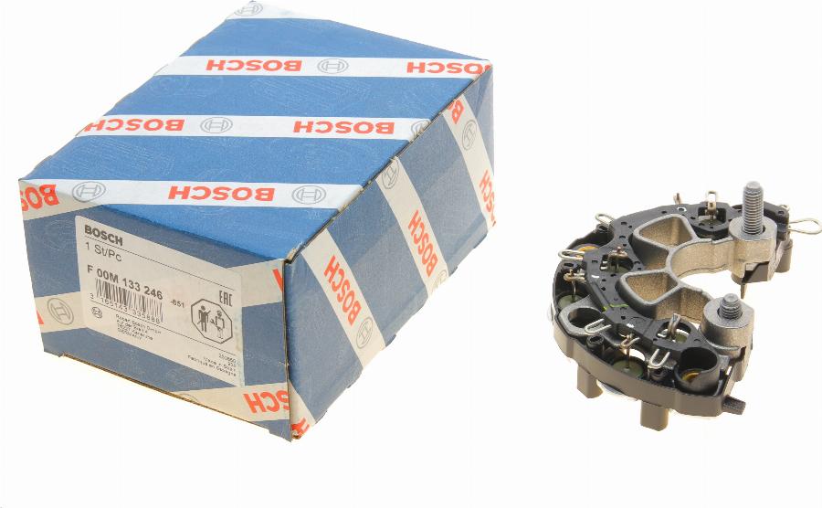 BOSCH F 00M 133 246 - Raddrizzatore, Alternatore autozon.pro