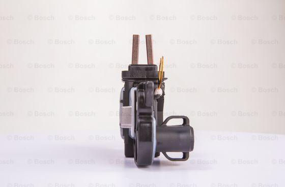 BOSCH F 00M A45 253 - Regolatore alternatore autozon.pro