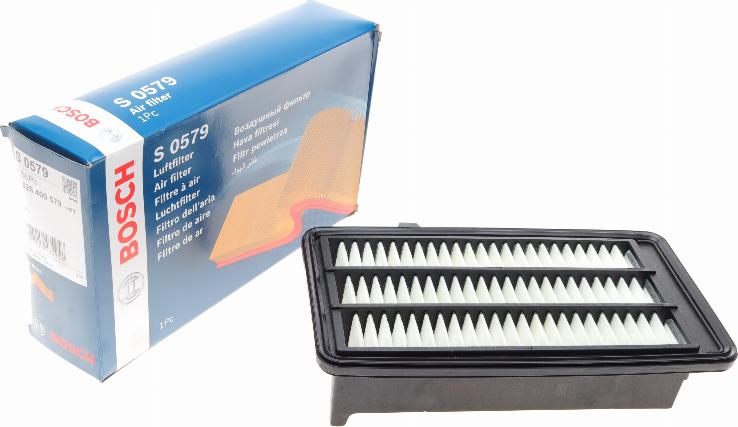 BOSCH F 026 400 579 - Filtro aria autozon.pro