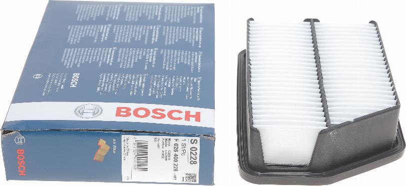 BOSCH F 026 400 228 - Filtro aria autozon.pro