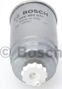 BOSCH F 026 402 076 - Filtro carburante autozon.pro