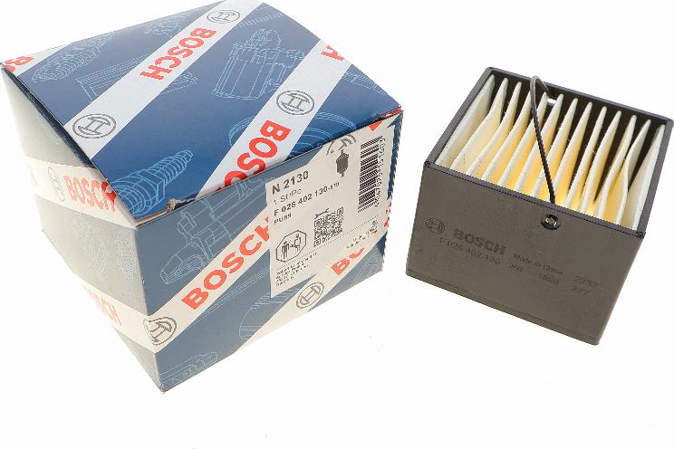 BOSCH F 026 402 130 - Filtro carburante autozon.pro