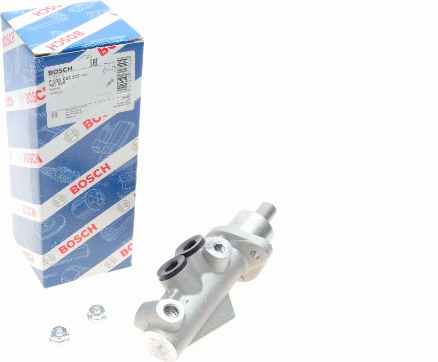 BOSCH F 026 003 372 - Cilindro maestro del freno autozon.pro