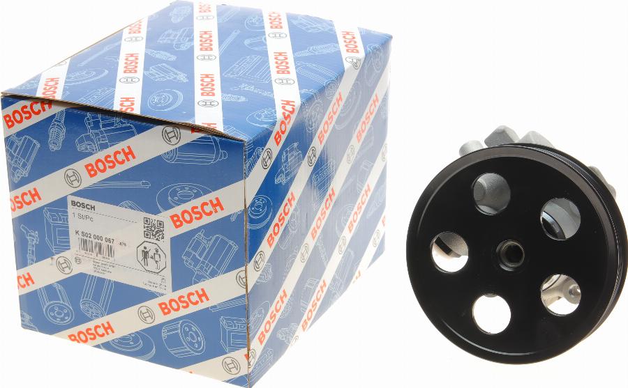 BOSCH K S02 000 067 - Pompa idraulica, Sterzo autozon.pro