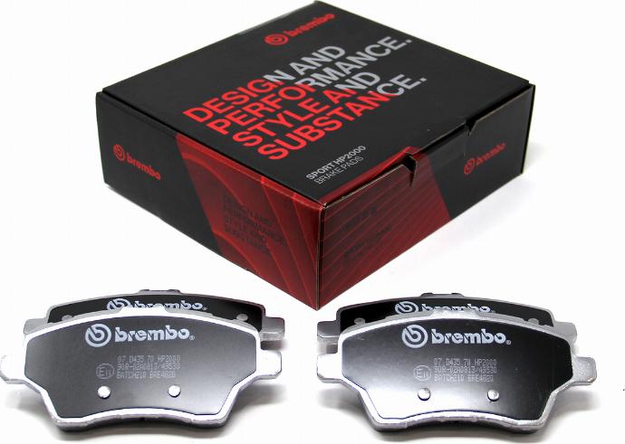 Brembo 07.D435.70 - Kit pastiglie freno per elevate prestazioni autozon.pro