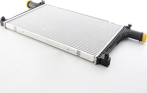 BSG BSG 11-535-007 - Intercooler autozon.pro