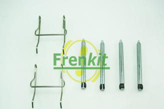 Frenkit 901081 - Kit accessori, Pastiglia freno autozon.pro