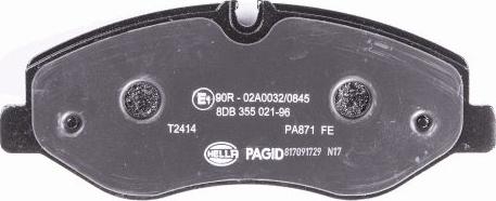 HELLA PAGID 8DB 355 021-961 - Kit pastiglie freno, Freno a disco autozon.pro