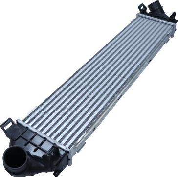 Maxgear AC695554 - Intercooler autozon.pro