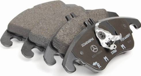 Mercedes-Benz A0074207520 - Kit pastiglie freno, Freno a disco autozon.pro