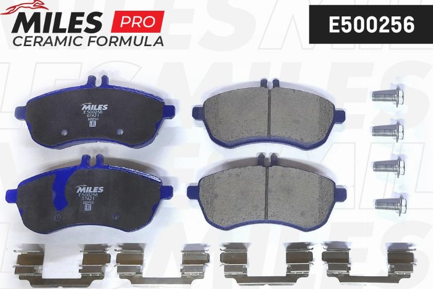 Miles E500256 - Kit pastiglie freno, Freno a disco autozon.pro