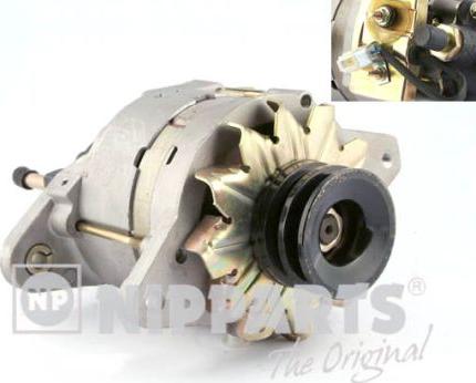 Nipparts J5112047 - Alternatore autozon.pro