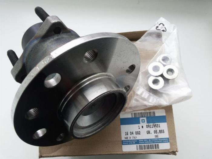 Opel 16 04 002 - Kit cuscinetto ruota autozon.pro