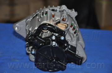 Parts-Mall D-AA037 - Alternatore autozon.pro